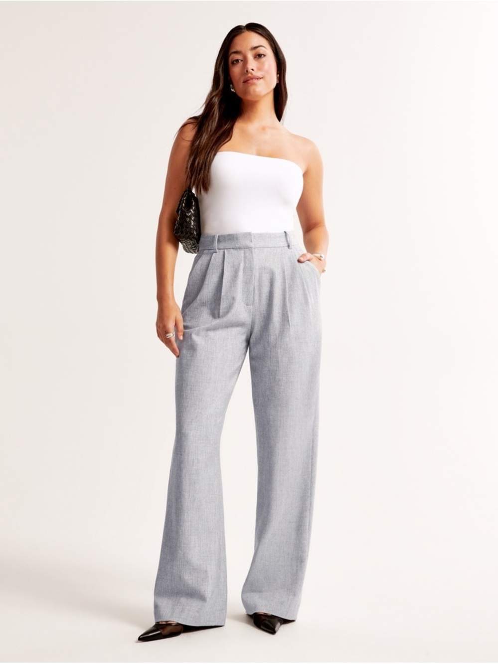 Abercrombie curve love Sloane trousers size 26 in light blue